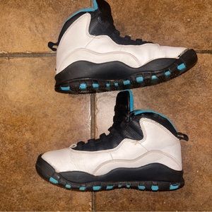 OFFERS OPEN. Jordan 10 Retro Powder Blue 2014 Size 5Y 6.5W Jordans